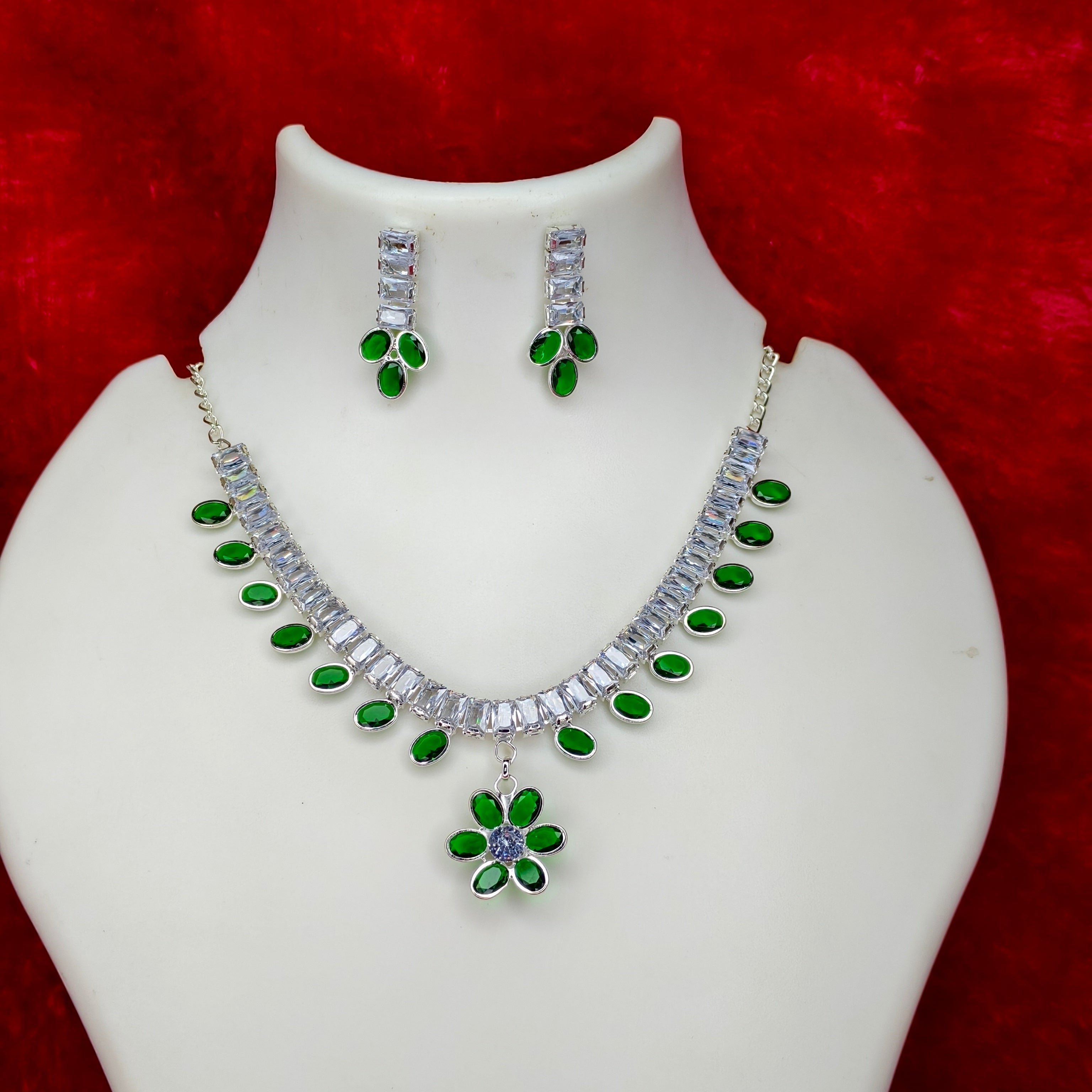 Necklace Set