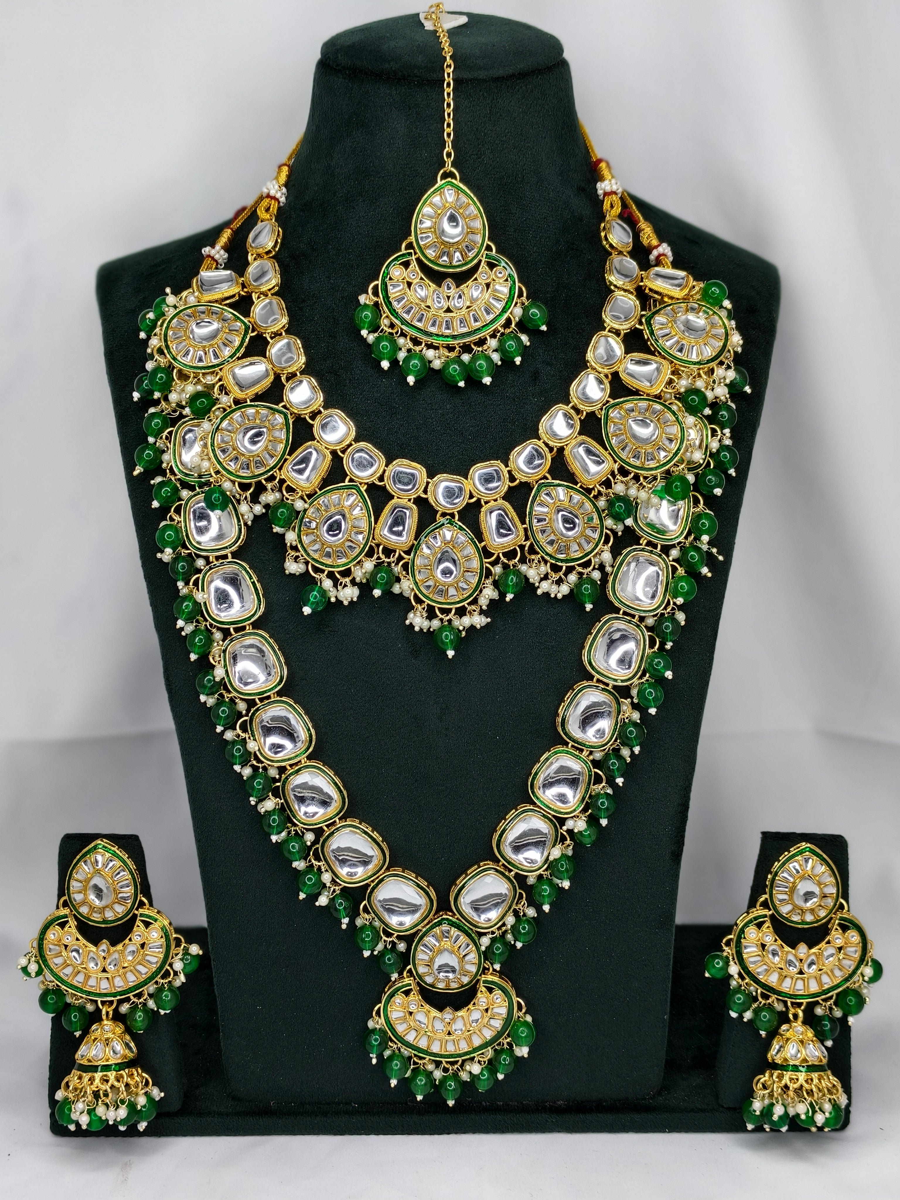 Kundan Jewellery Set
