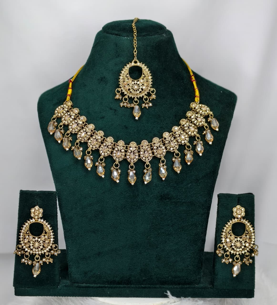Shadow Stone Necklace Set