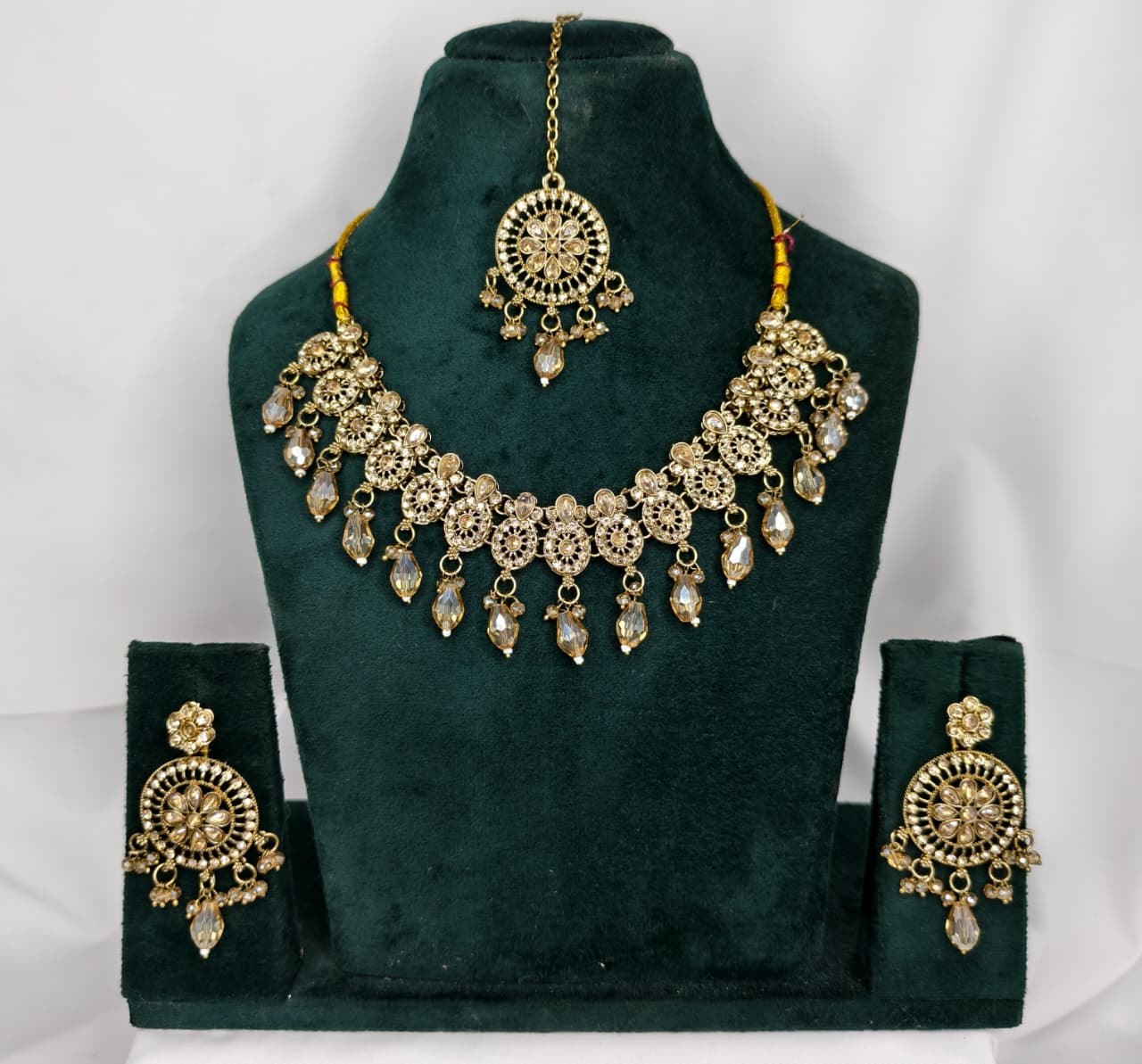 Shadow Stone Necklace Set