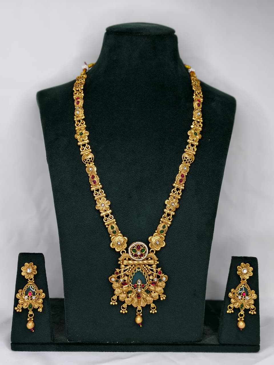 Gold Plated Heritage Necklace Set