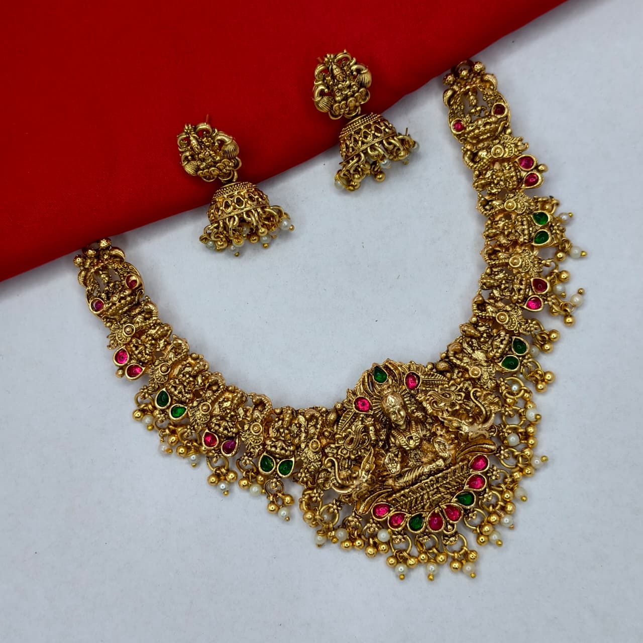 Temple Necklace Set